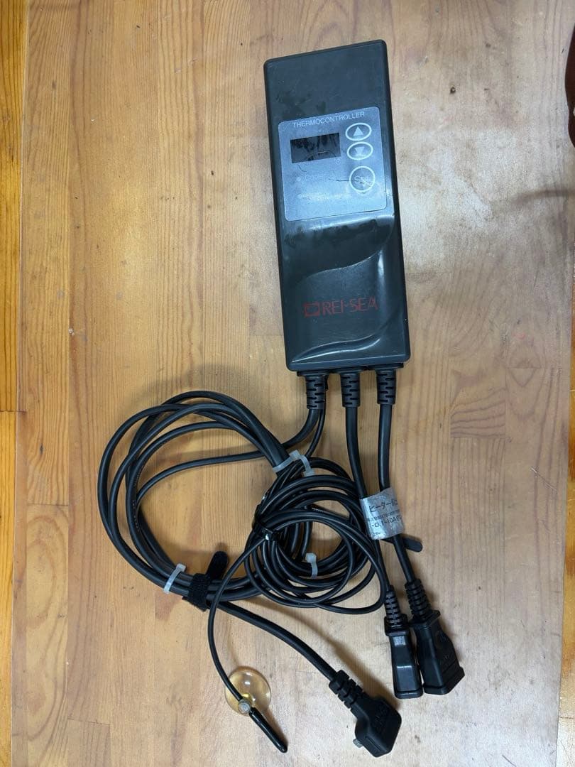 レイシーサーモコントローラー TC-100