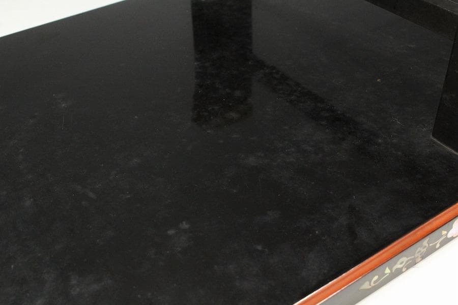 真塗り 螺鈿 草華紋 四方卓 香炉台 仏教美術(K-YC341)