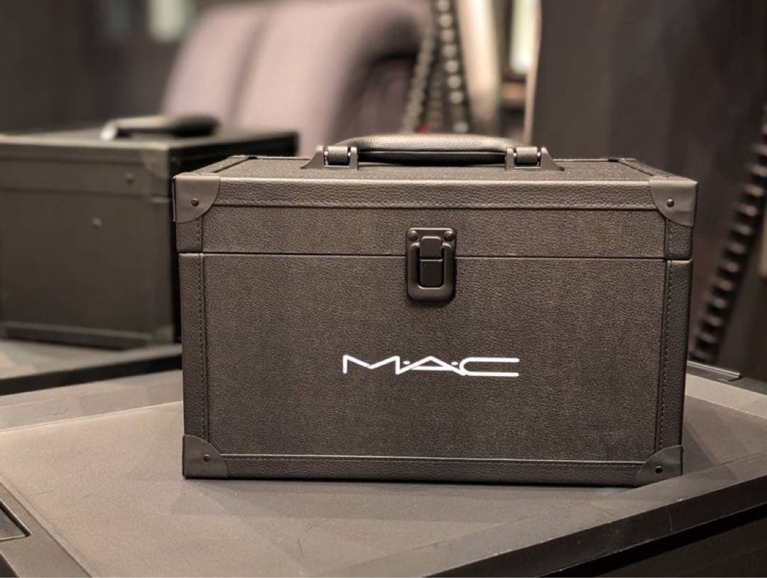 natsumi1104 MAC 非売品メイクBOX 新品未使用