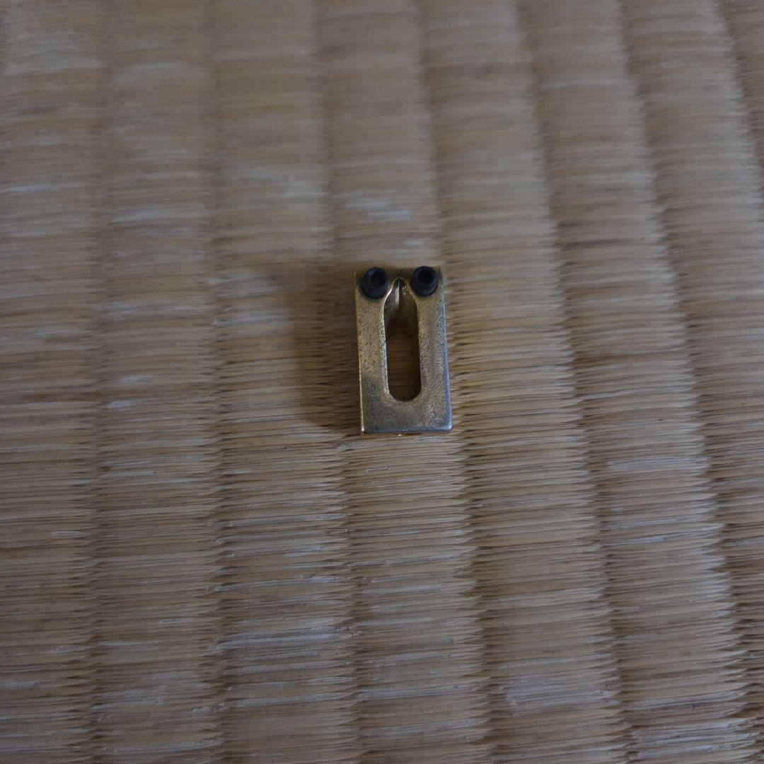 Tokaiブラックエレキギタージャンク品
