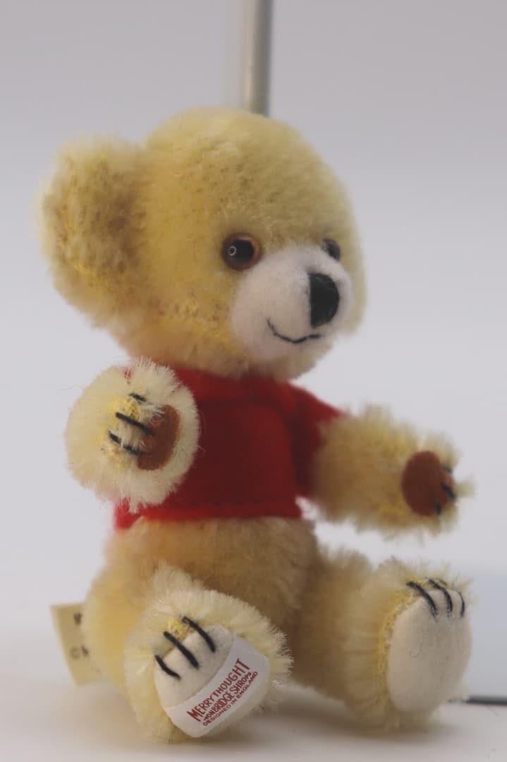 Winnie the Poohメリーソー 9cmミニチュアサイズくまのプー72番