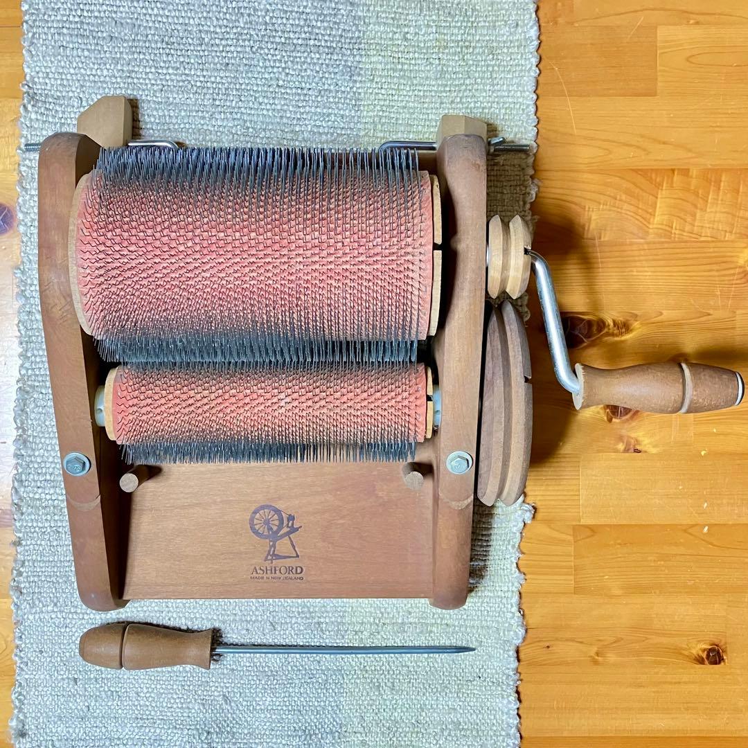 アシュフォード　ドラムカーダー（木製、手廻し）