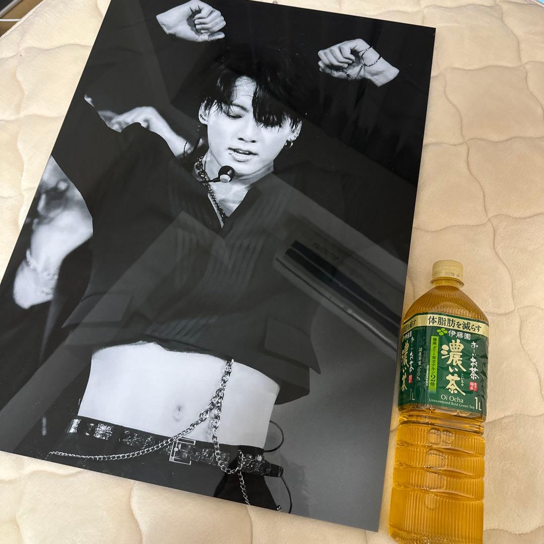 BTS jungkook 額縁