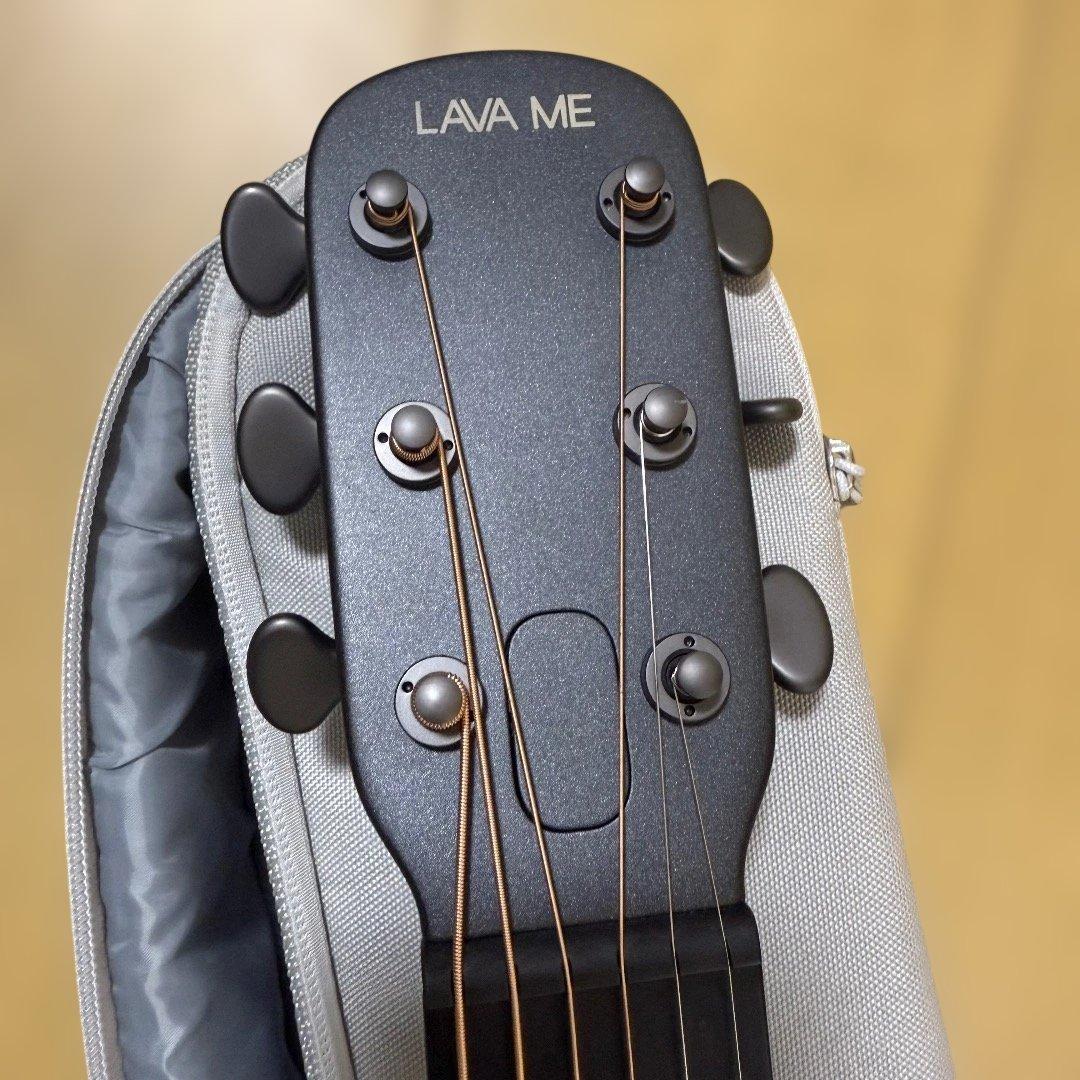 【美品】LAVA ME 2 FreeBoostブラック カーボンギター エレアコ