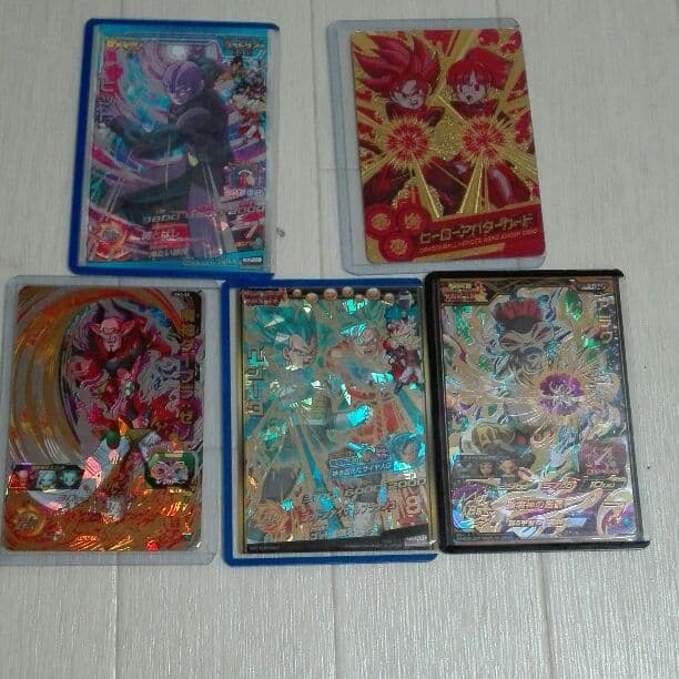 ヒーローズ