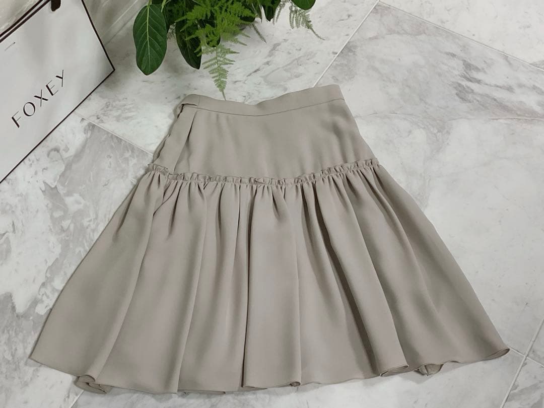 未使用★FOXEY/フォクシーギャザー切り替えスカート 38