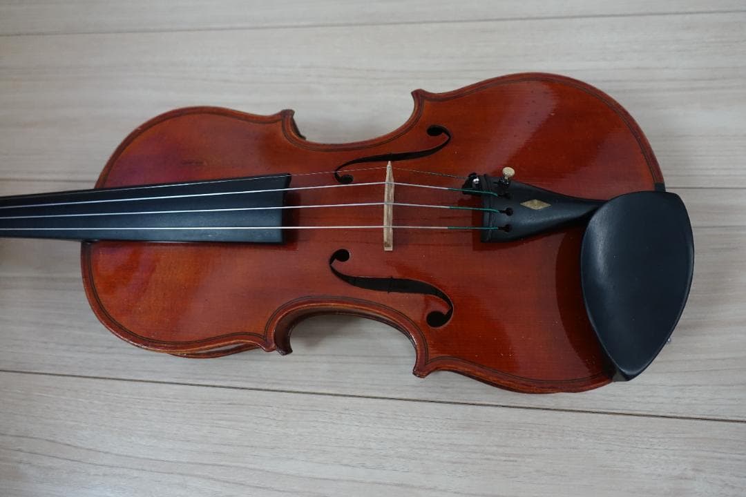フレンチ・モダンヴァイオリン1982年　裏板一枚　中古品
