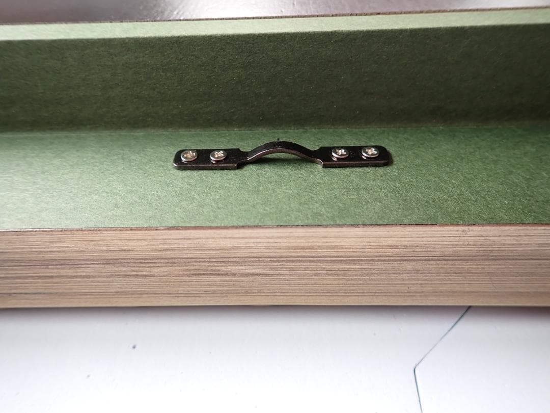 油絵/油彩 額縁 F10〔題名 乗鞍〕匿名発送・送料込 ヤッコ型箱に梱包して送付