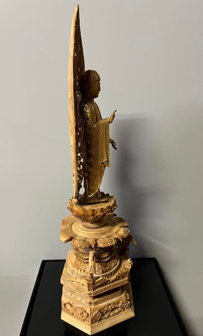 仏像　総白檀　仏像　木彫　舟立阿弥陀　六角台座ケマン付　飛天光背　金泥書　16