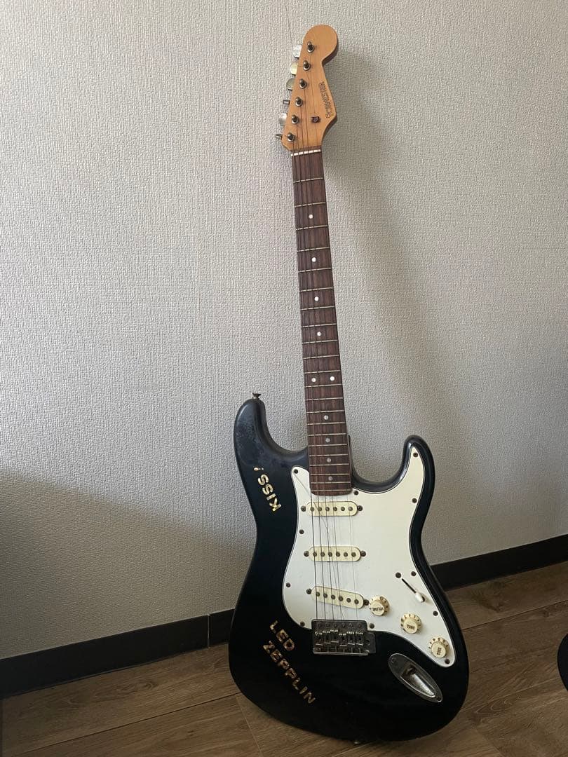 FORME STAR エレキギター