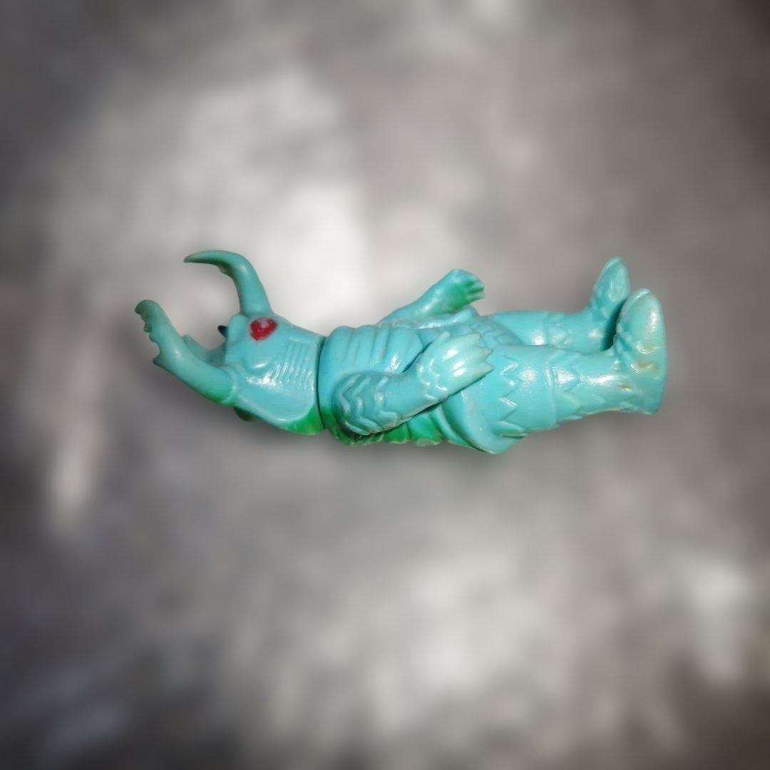 ブルマァク　ウルトラマン　アントラー　ソフビ　10cm