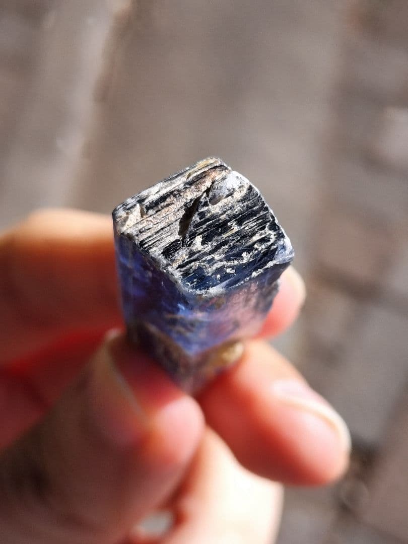 【ヒマラヤの青い石】ヒマラヤカイヤナイト原石