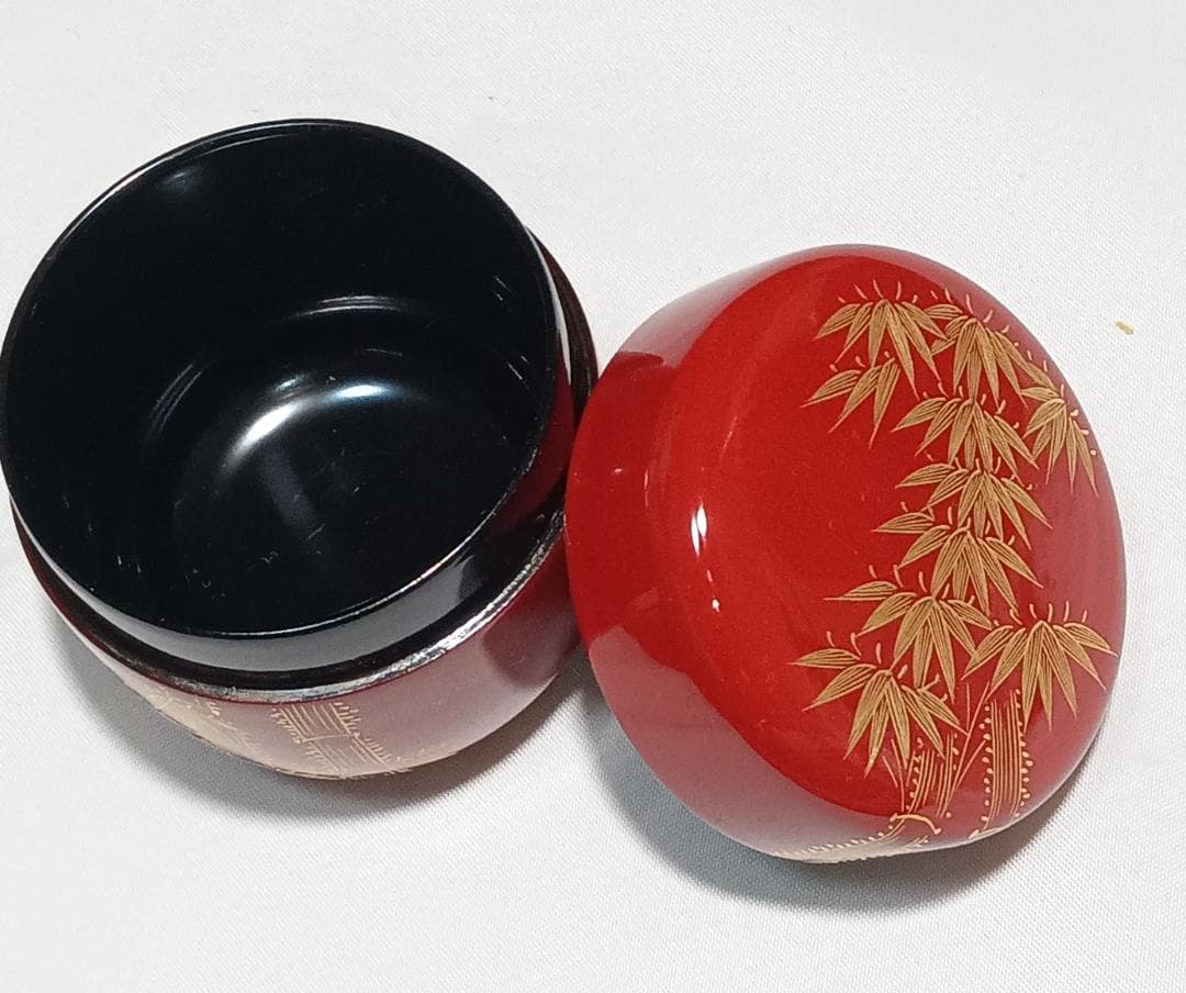 茶道具　伝統工芸加賀漆芸　朱漆塗沈金細工棗　朱漆塗沈金彫竹林文中棗　超美品！！