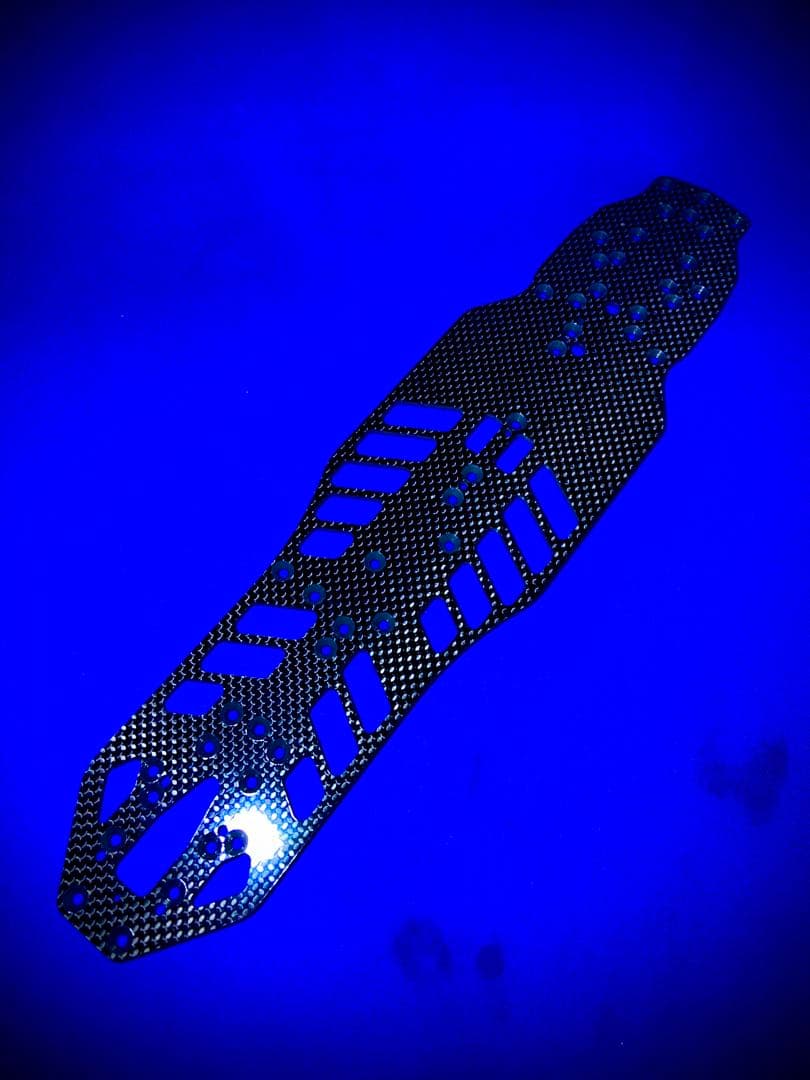 XRAY X4F 2026 用 カーボンシャーシ　ラジコン　蕨山Carbon