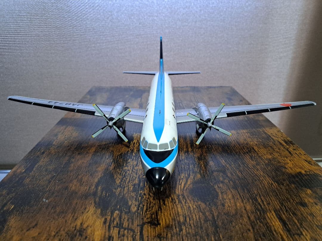 【美品】ANA YS-11A モヒカン塗装 1/72 全日空商事 JA8744
