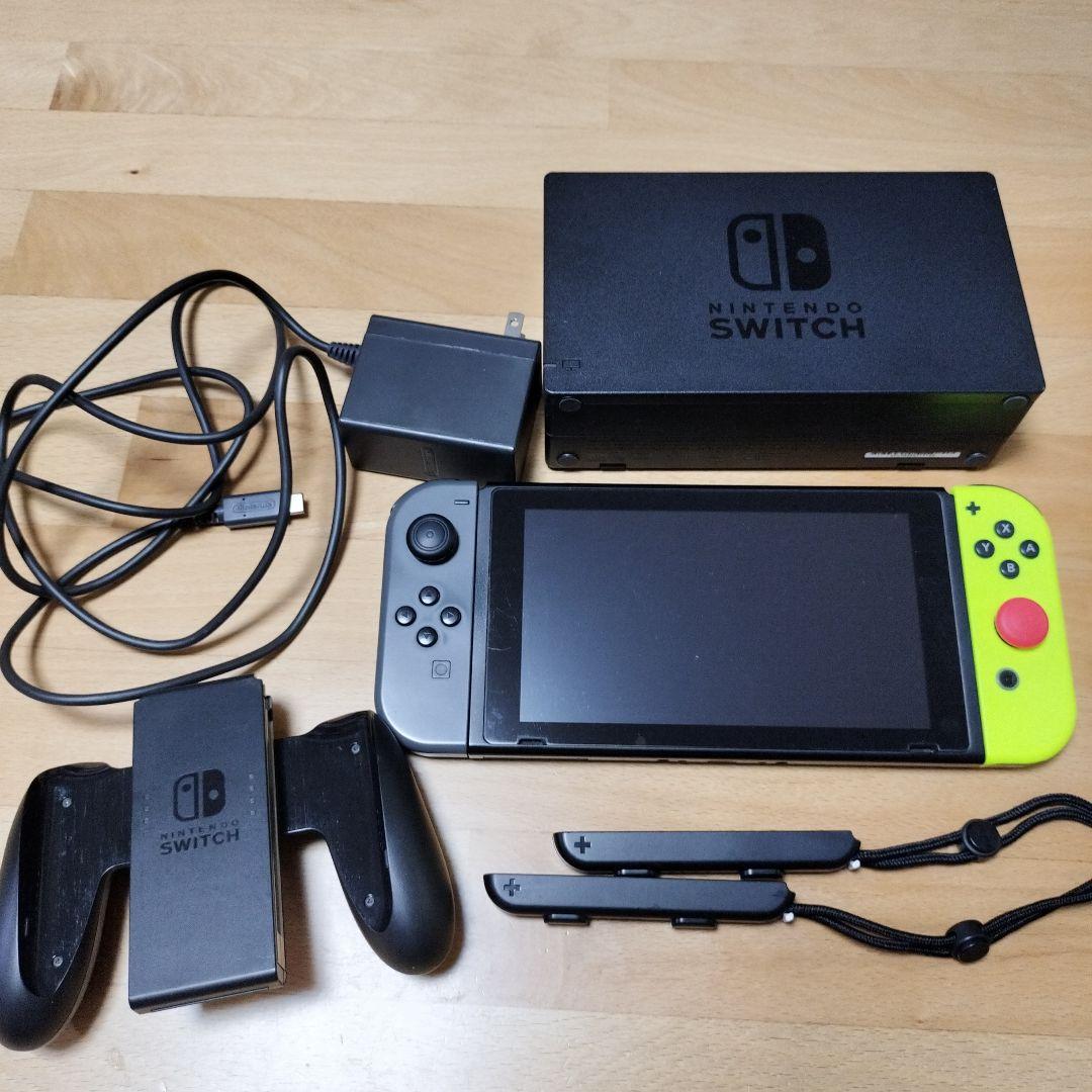 ち*ん様 Nintendo Switch 本体 コントローラ付きネオンイエロー、