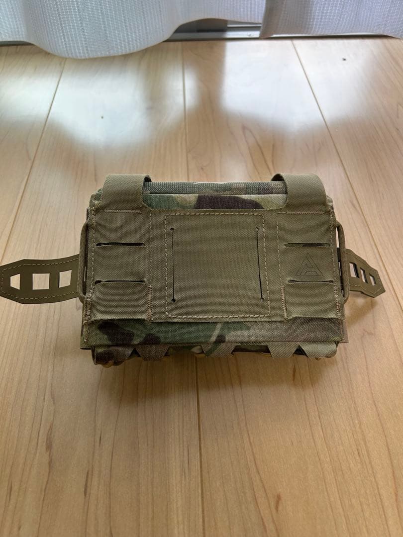 個人装備 Direct Action MED POUCH