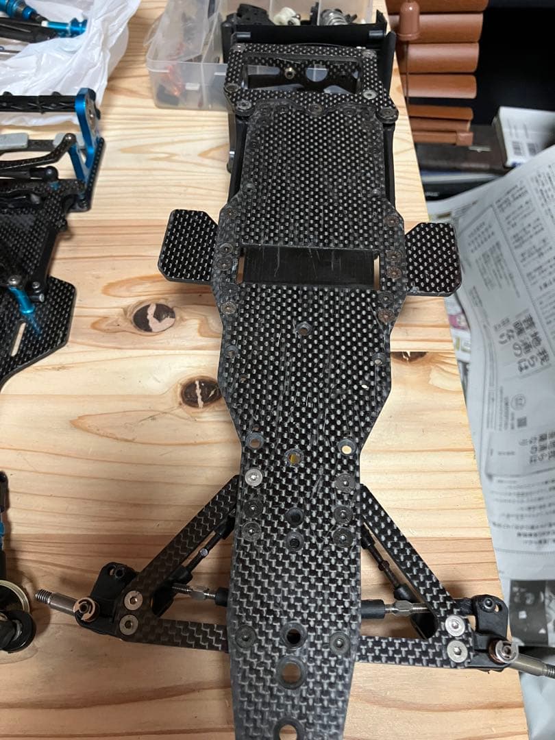 タミヤ、サーパントカーボンファイバーＦ1ラジコンシャーシセット ジャンク品