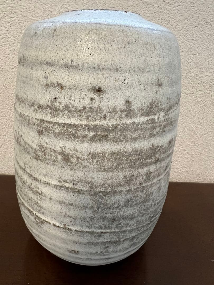壺　実