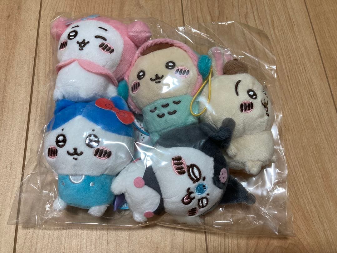 ちいかわサンリオマスコット ちいかわ ハチワレ うさぎ くりまんじゅう モモンガ