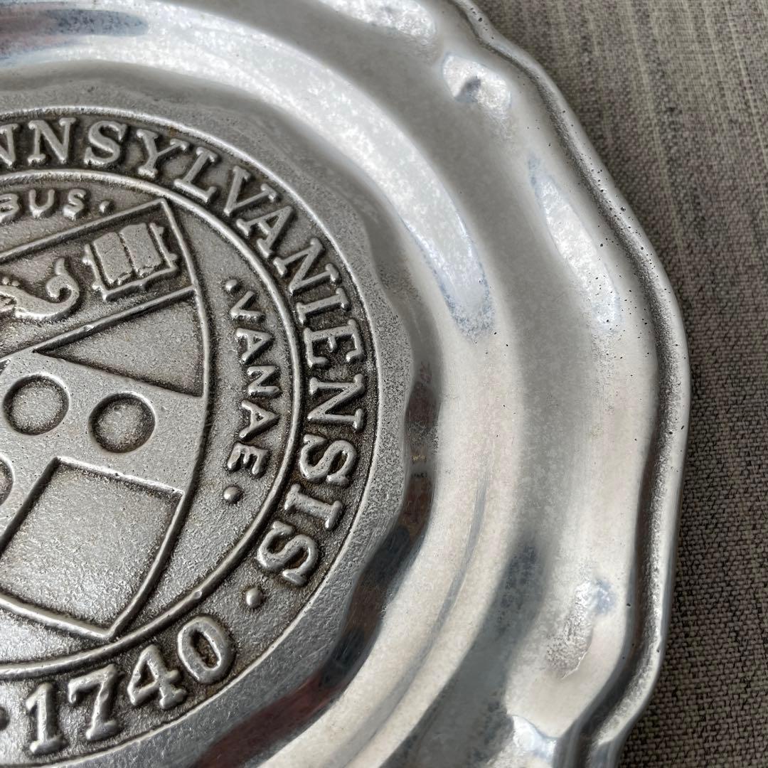 花リム　ペンシルベニア大学 校章 エンブレム ピューター　made in USA