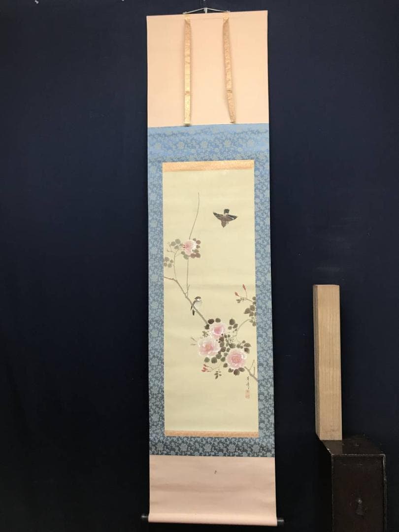 【真作】秀峰/薔薇に雀図/バラ図/雀図/花鳥図/掛軸/名家伝来/AC-772