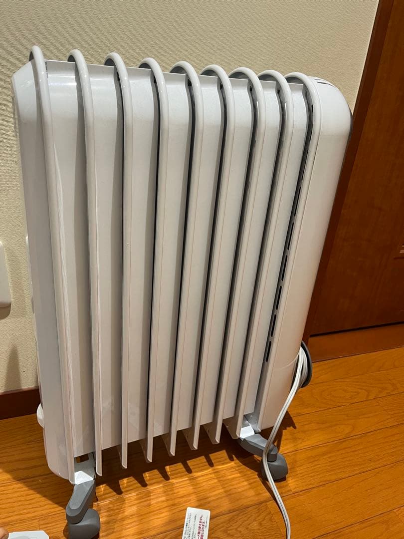 【美品】デロンギ DeLonghi オイルヒーター RHJ45M0912