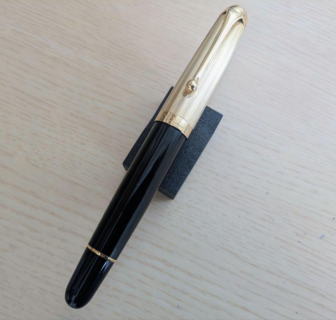 AURORA アウロラ 万年筆 88 ゴールドキャップ 801 EF 14ct