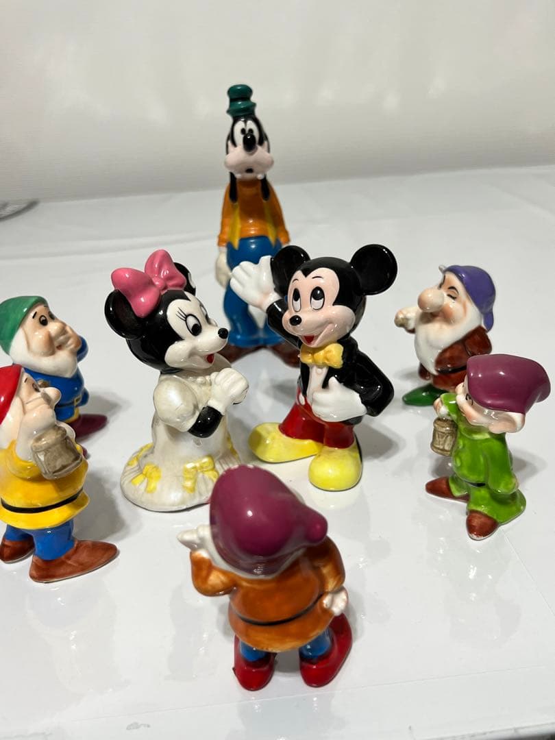 【アンティーク】80年代初期　ディズニー陶器置き物　8体セット