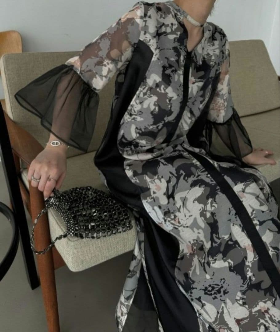 美品✨WILLUFULLY / オケージョンドレス　黒　フリーサイズ