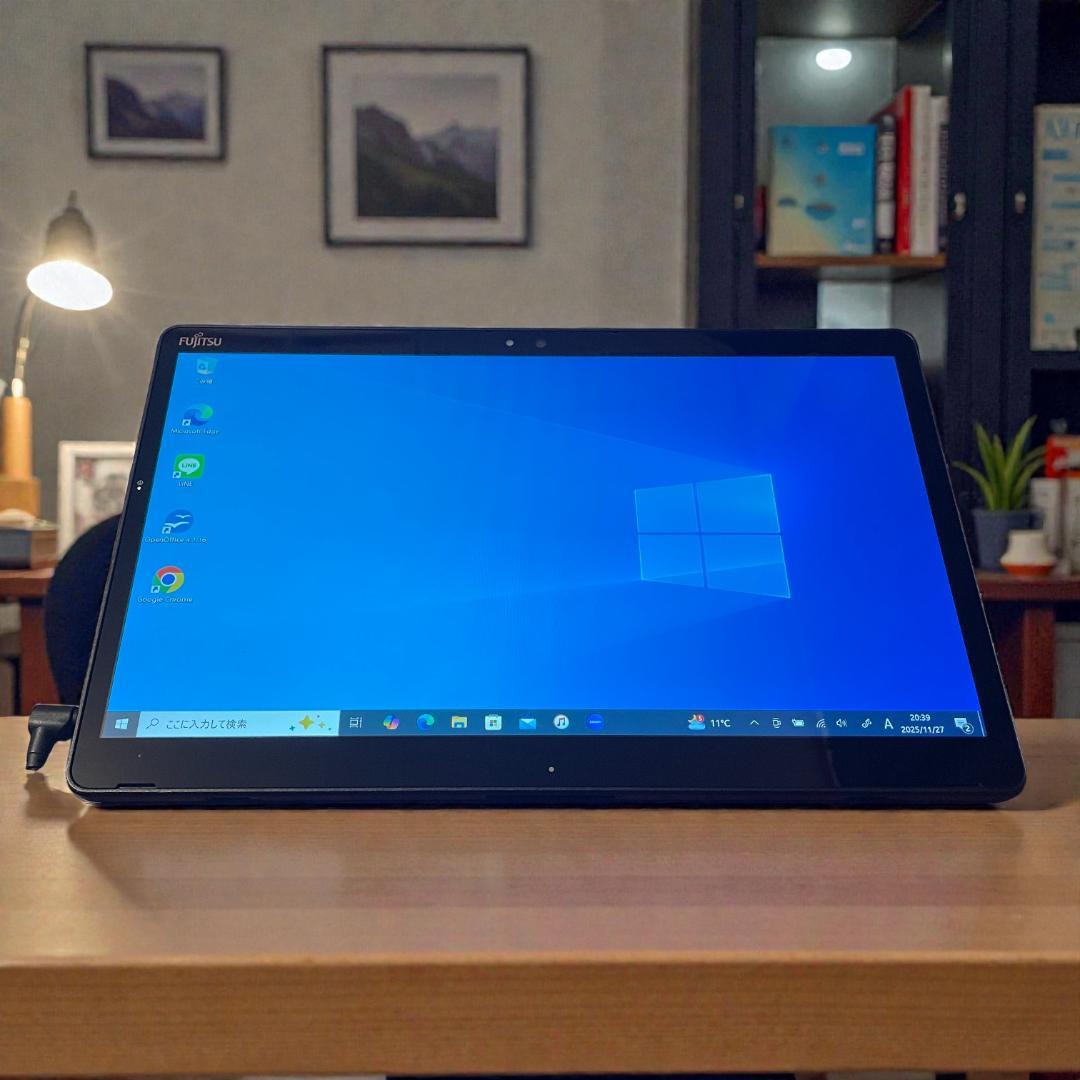大画面13.3インチ 軽量で使いやすい富士通タブレット Corei5 カメラ付き