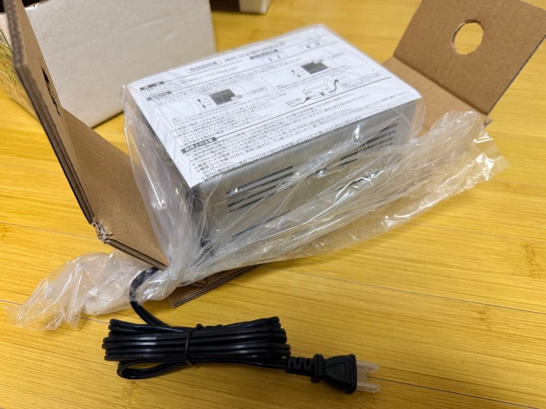 変圧器 （220-240V⇔100V・容量1500W）　WT-13EJ