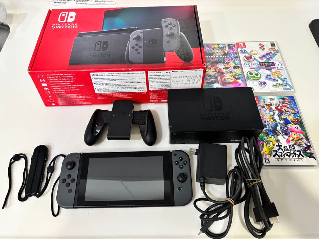 Nintendo Switch 本体 グレー +ソフト３つ