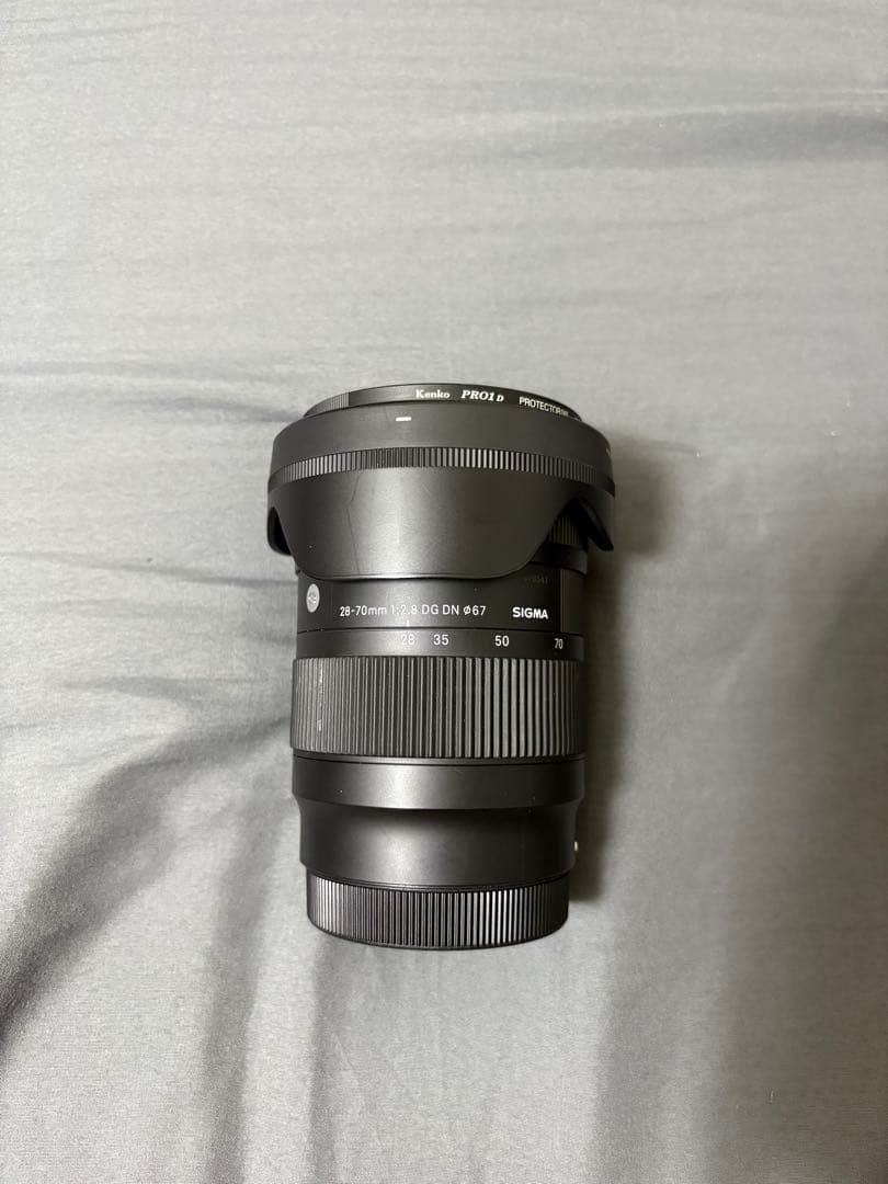 SIGMA 28-70mm f2.8 DG DN ライカLマウント