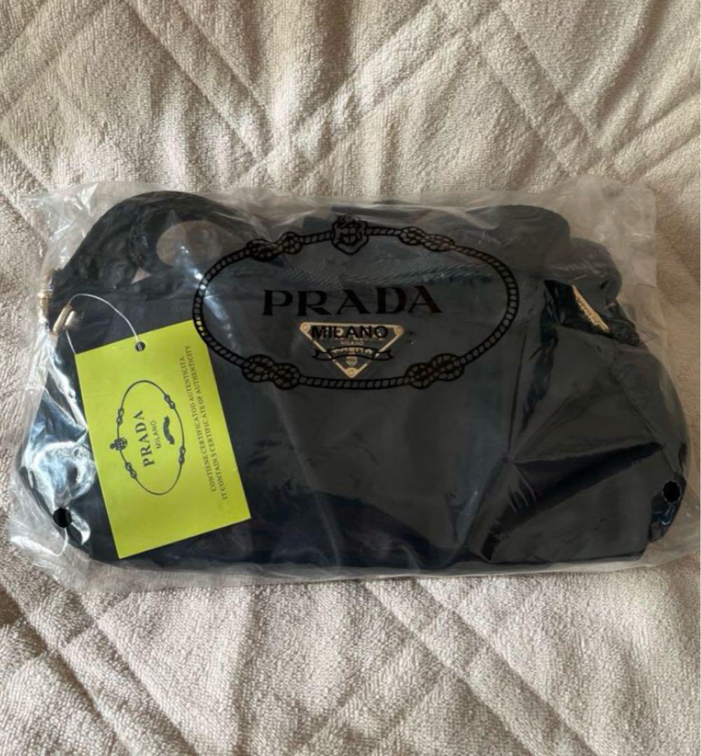 PRADAプラダ ノベルティ ミニショルダー バッグ ブラック 新品