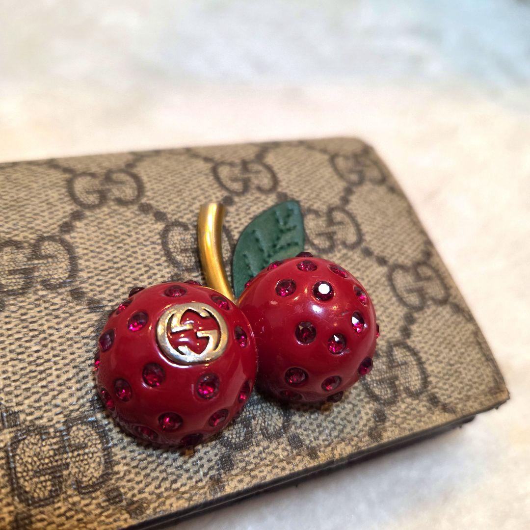 美品 GUCCI　さくらんぼ　GGスプリーム　レザー　チェリー