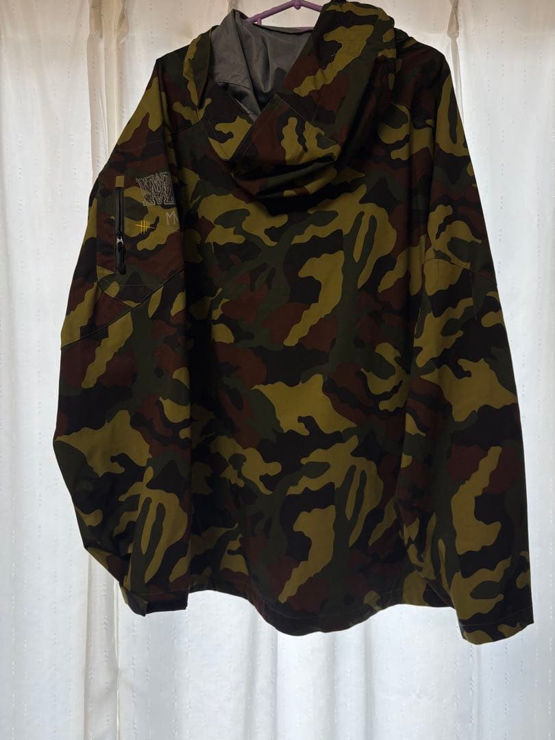 マンウィズ　ウルフテック　迷彩柄