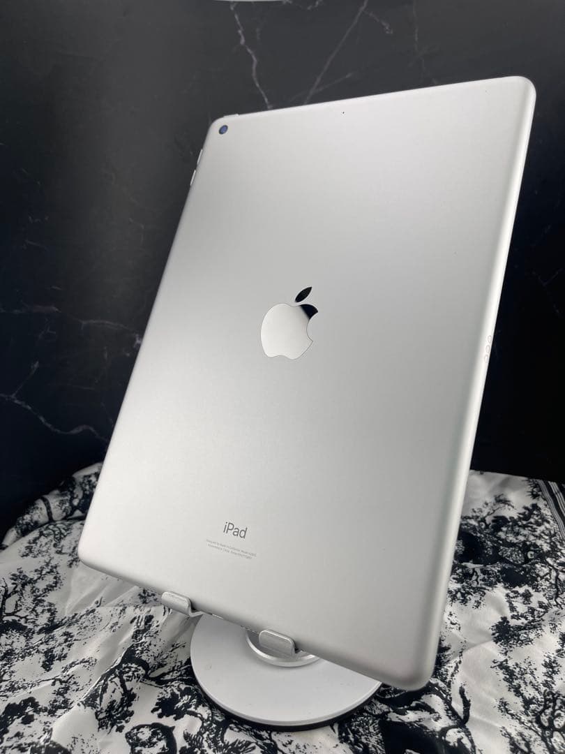 DTM・DAW Ipad 9 64Gb ( 98-99%)