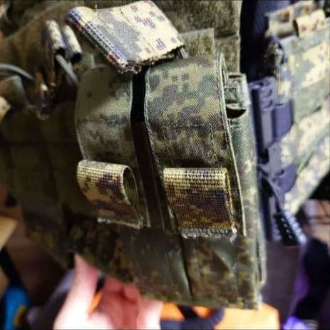 実物　ロシア軍　プレートキャリア　デジタルフローラ　タルコフ
