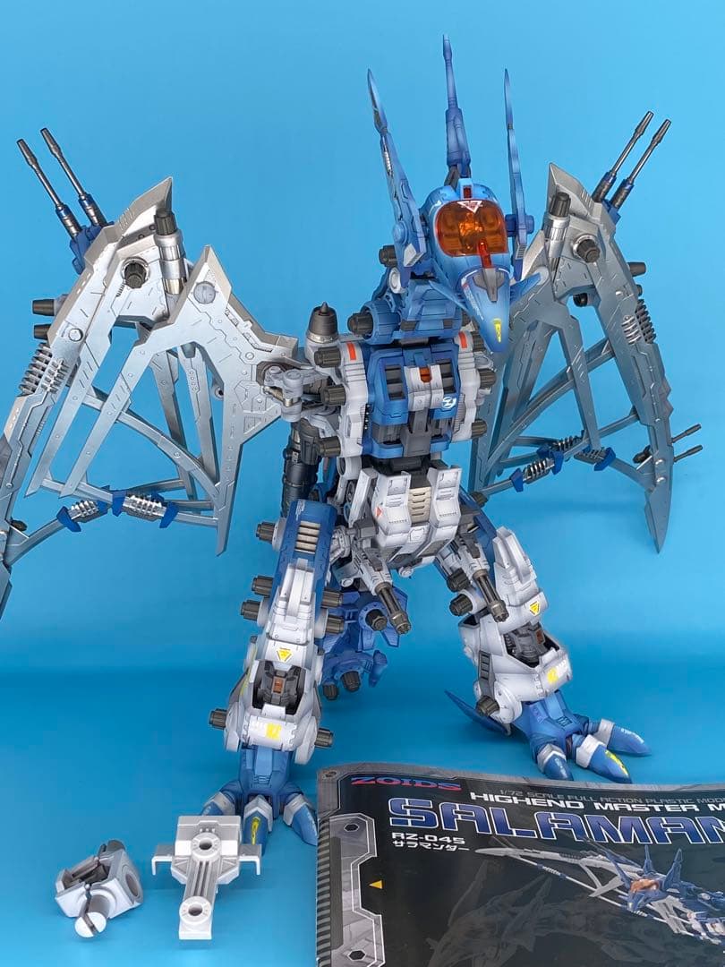 コトブキヤ　HMMゾイド　サラマンダープラモデル完成品