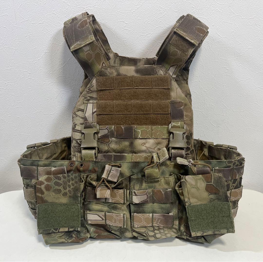 UR-TACTICAL OPS プレートキャリア