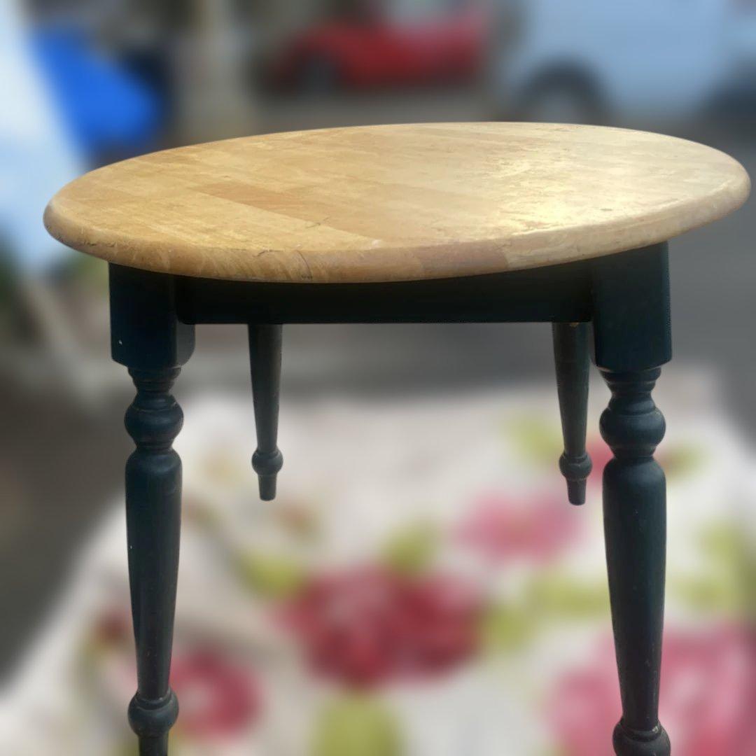 木製円形テーブル アンティーク風