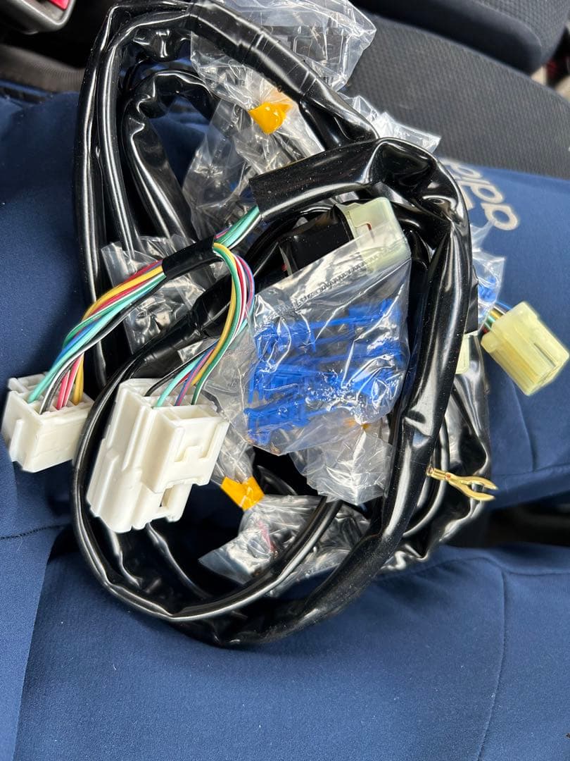 ダイハツ純正エンジンスターター