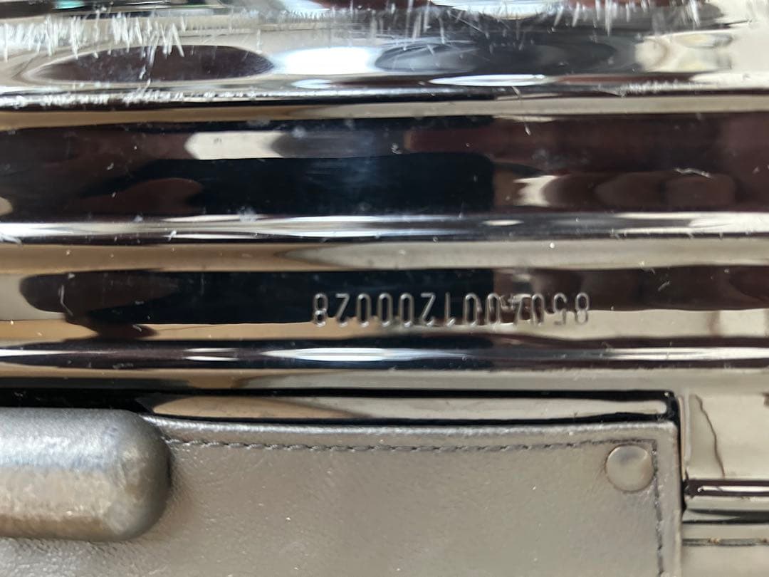 リモワ　サルサデラックス　ブラック　23L 機内持込可