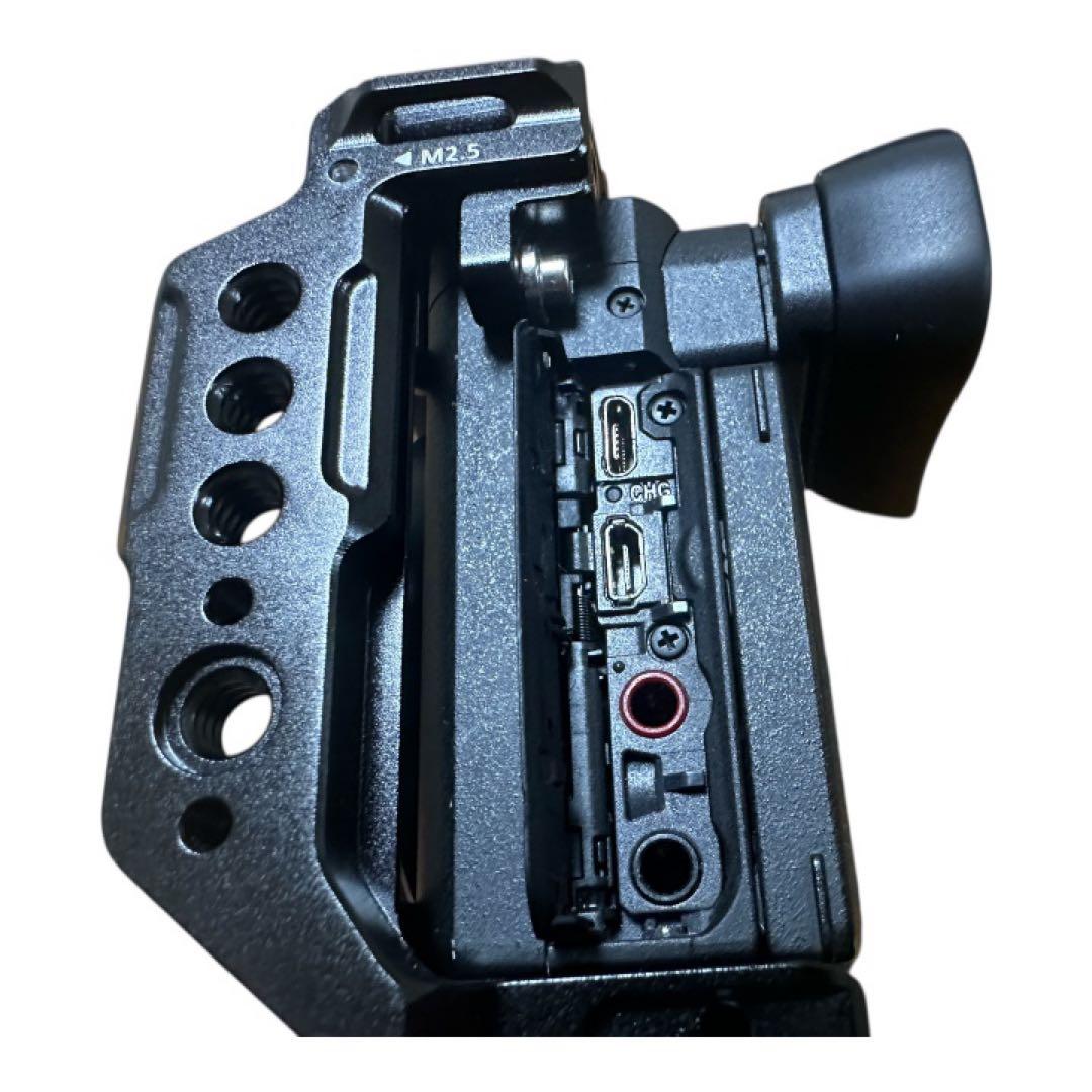 SONY a6600 ミラーレスカメラ SmallRig付き