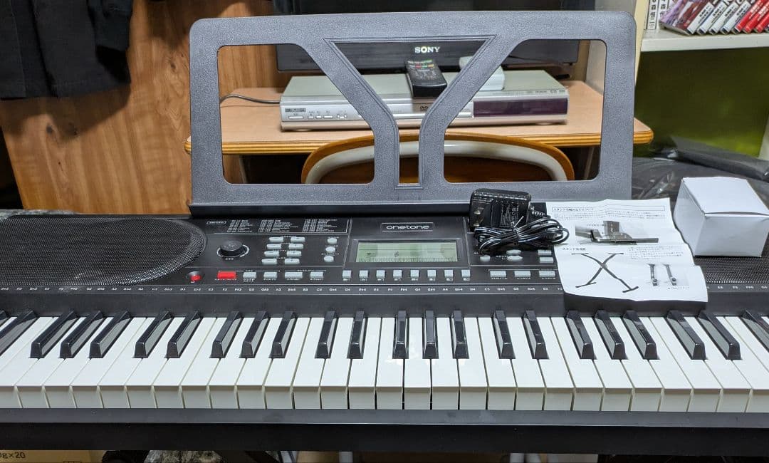 キーボード ONETONE OTK-61 電子ピアノ 61鍵 譜面台 スタンド付