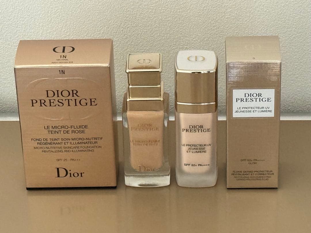 Dior Prestige リキッドファンデーション 1N SPF25 30ml