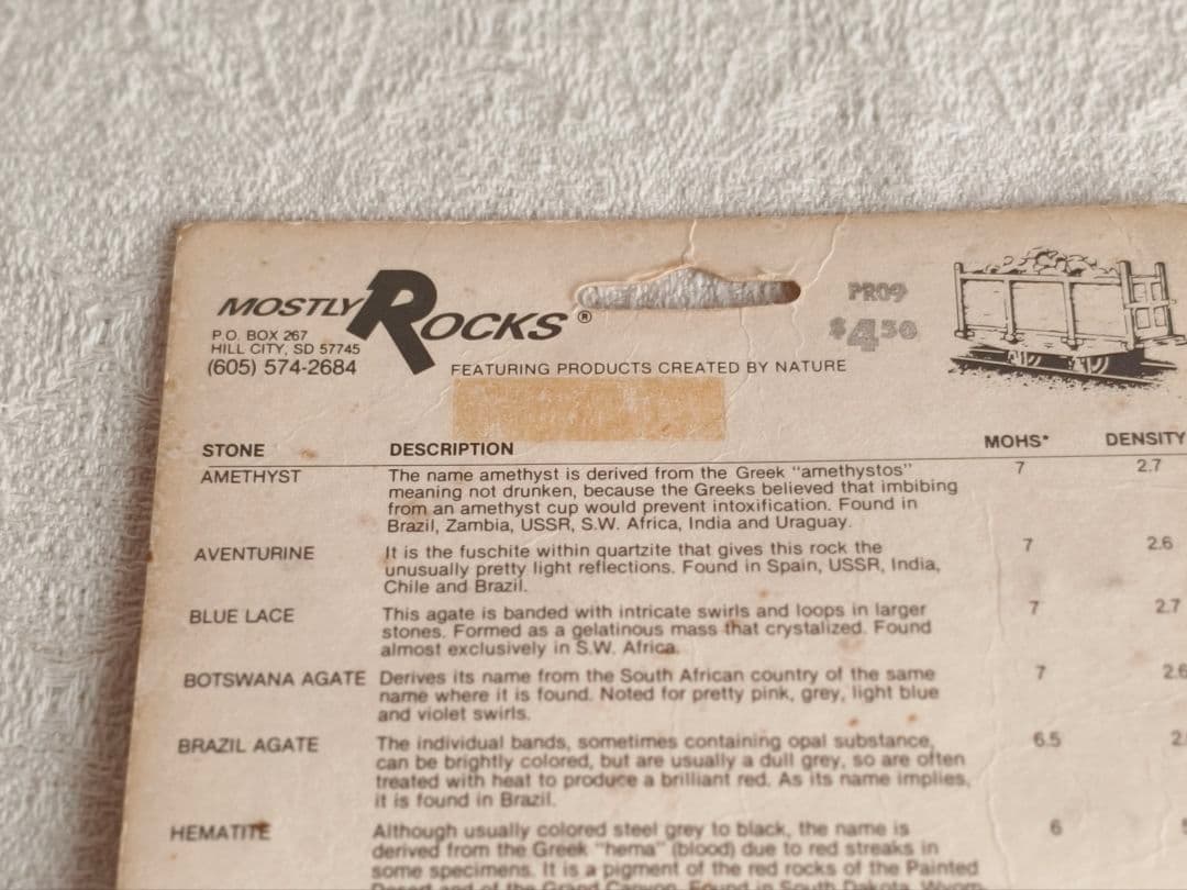 * vintage gemstones ꕥ 天然石たちの標本