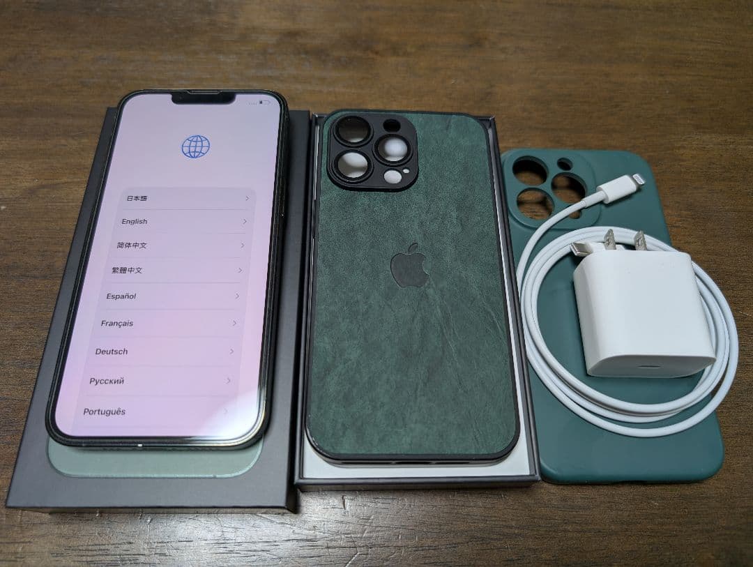 iPhone 13 pro 256GB アルパイングリーン純正充電アダプター付き