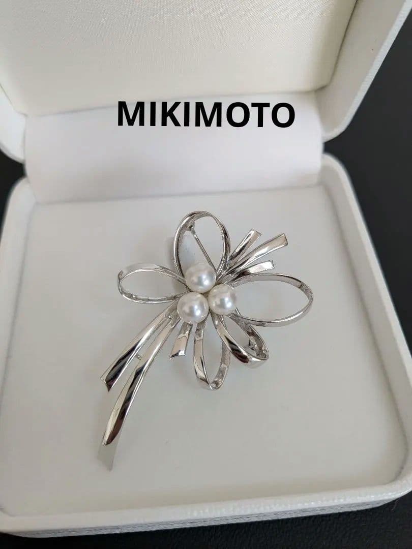 ゆ*い様 MIKIMOTO　リボンデザイン シルバーブローチ パール付き
